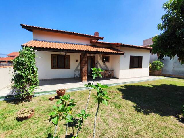 Casa em condomínio para Venda em Porangaba - 2