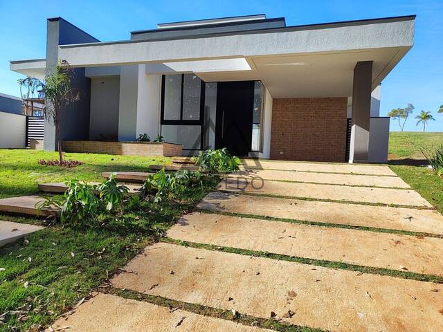 Casa em condomínio para Venda em Porangaba - 2