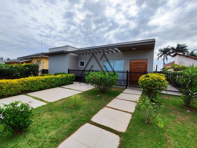 #642 - Casa em condomínio para Venda em Porangaba - SP