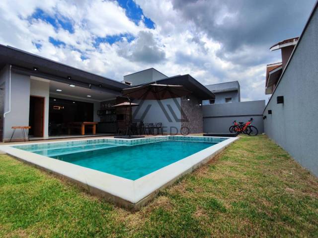 #655 - Casa em condomínio para Venda em Porangaba - SP - 2