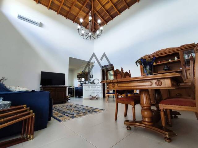 Casa para Venda em Porangaba - 5