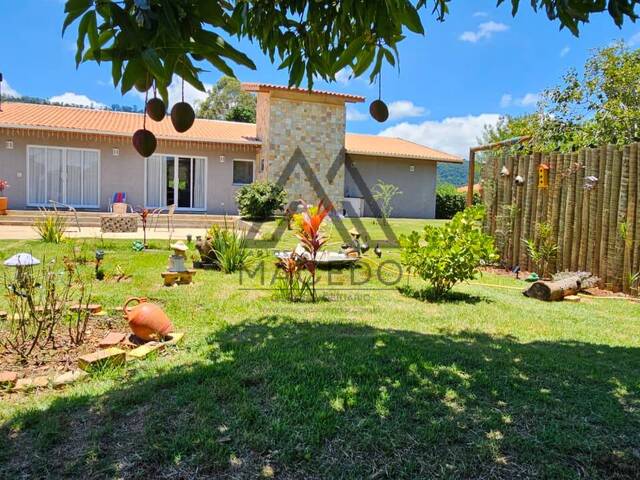 #696 - Casa em condomínio para Venda em Bofete - SP