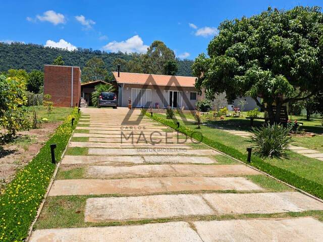 #696 - Casa em condomínio para Venda em Bofete - SP