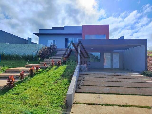 Casa em condomínio para Venda em Porangaba - 2