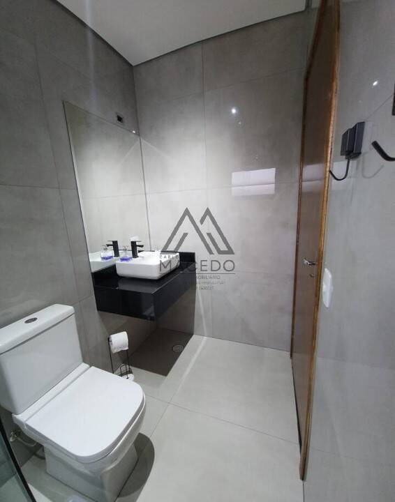 Sobrado à venda com 4 quartos, 250m² - Foto 18