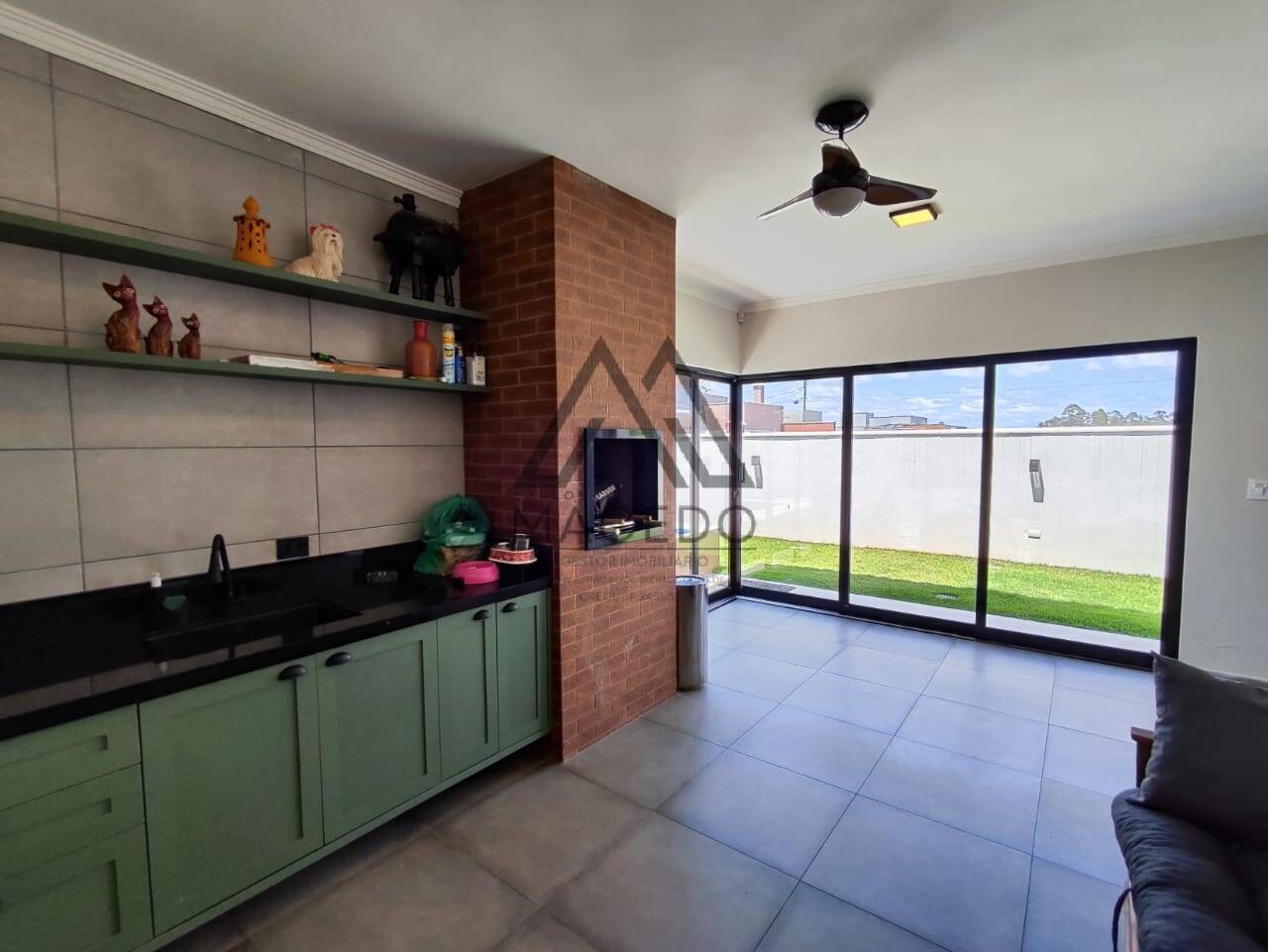 Casa de Condomínio à venda com 3 quartos, 450m² - Foto 10
