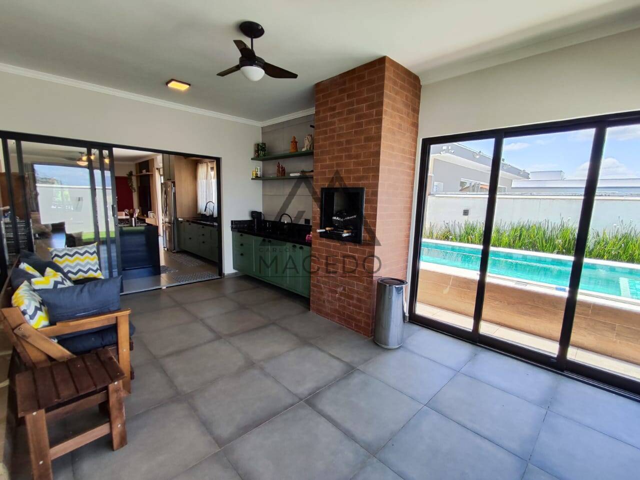 Casa de Condomínio à venda com 3 quartos, 450m² - Foto 13