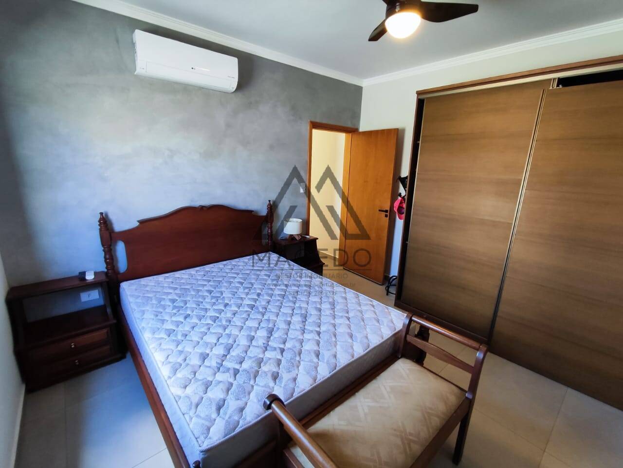 Casa de Condomínio à venda com 3 quartos, 450m² - Foto 17