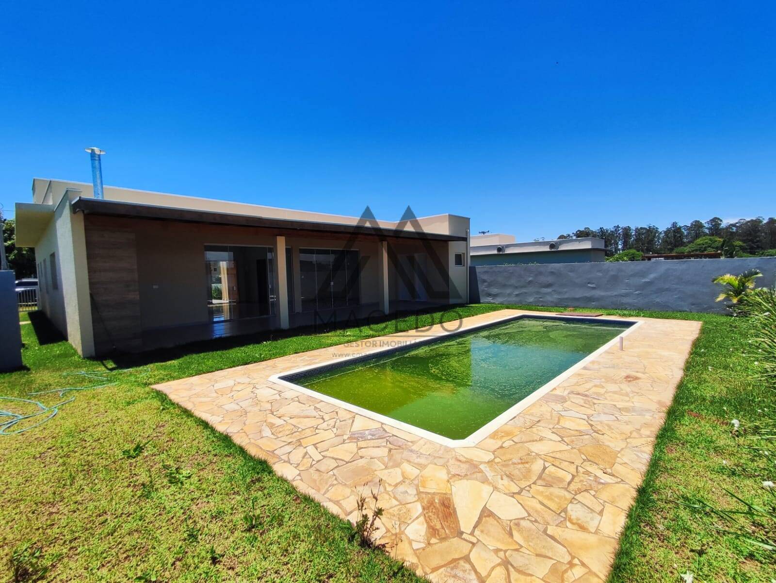 Casa de Condomínio à venda com 3 quartos, 450m² - Foto 17