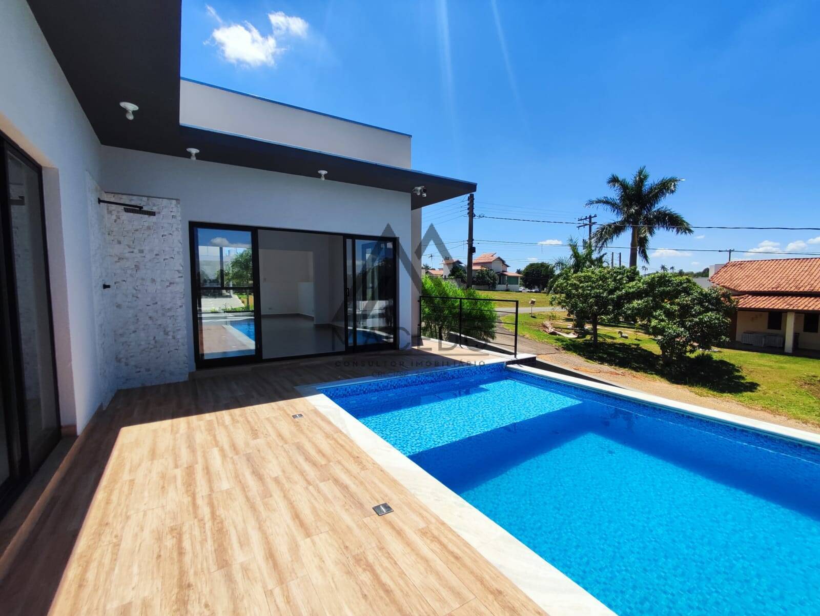 Casa de Condomínio à venda com 3 quartos, 202m² - Foto 16
