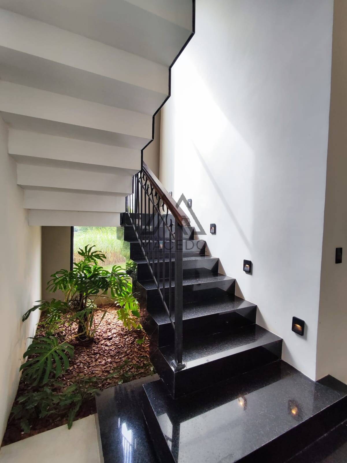 Casa de Condomínio à venda com 4 quartos, 590m² - Foto 10