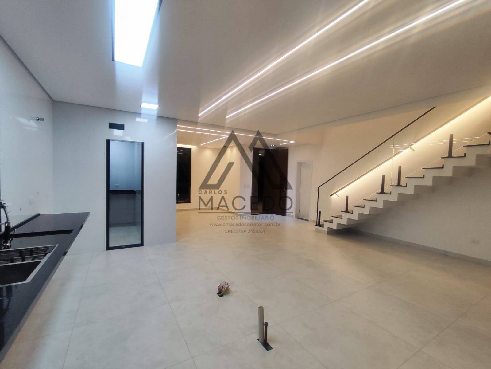 Casa de Condomínio à venda com 4 quartos, 420m² - Foto 27