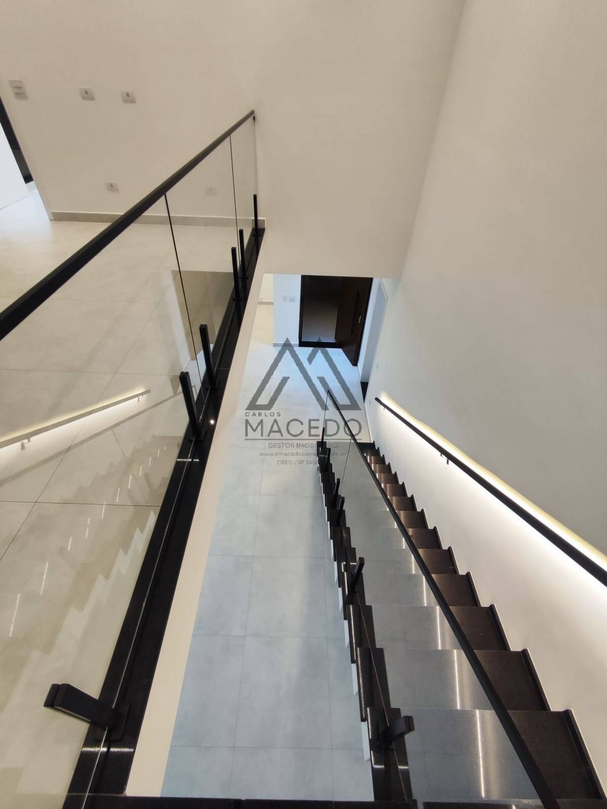 Casa de Condomínio à venda com 4 quartos, 420m² - Foto 17