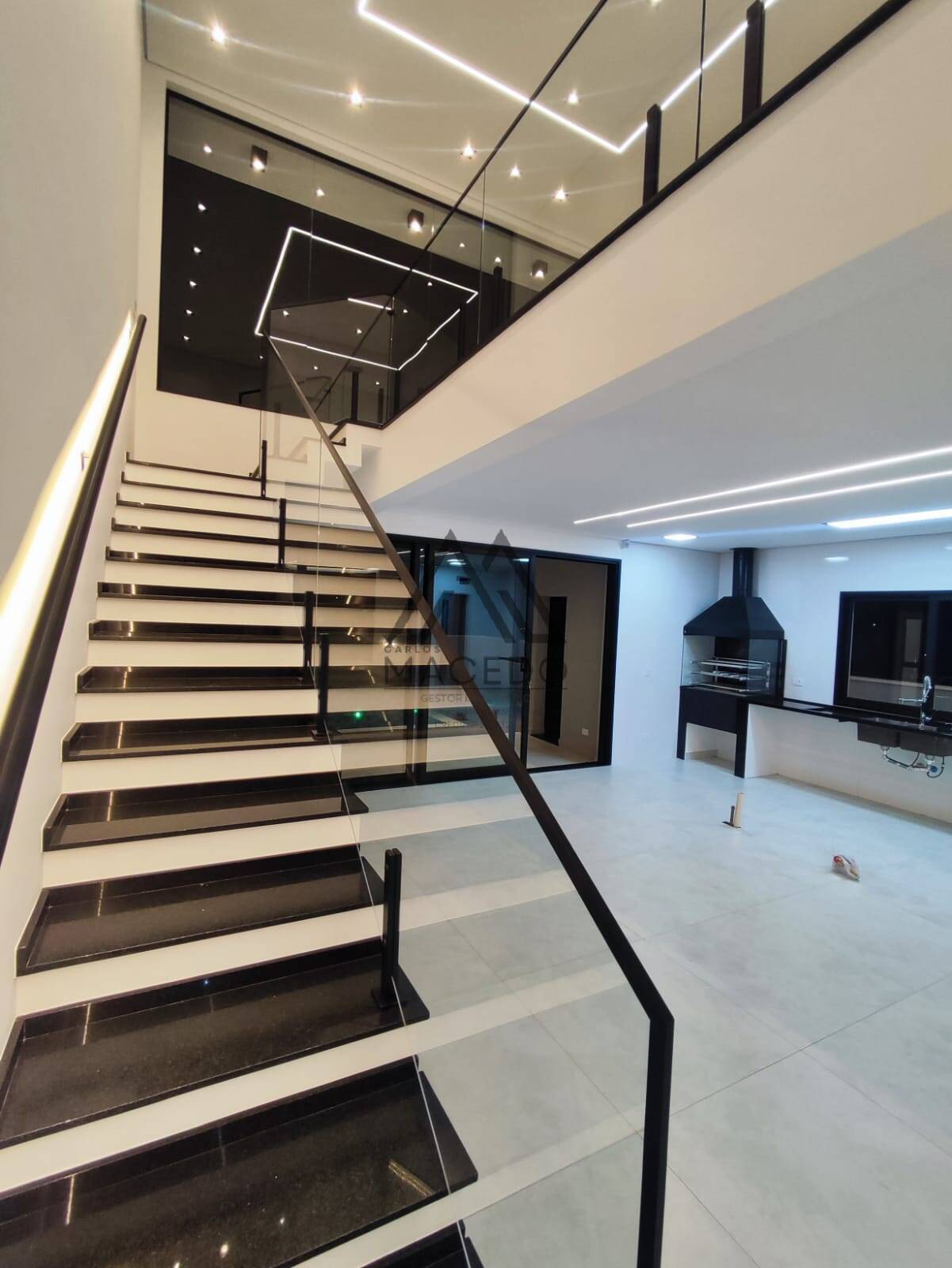 Casa de Condomínio à venda com 4 quartos, 420m² - Foto 16