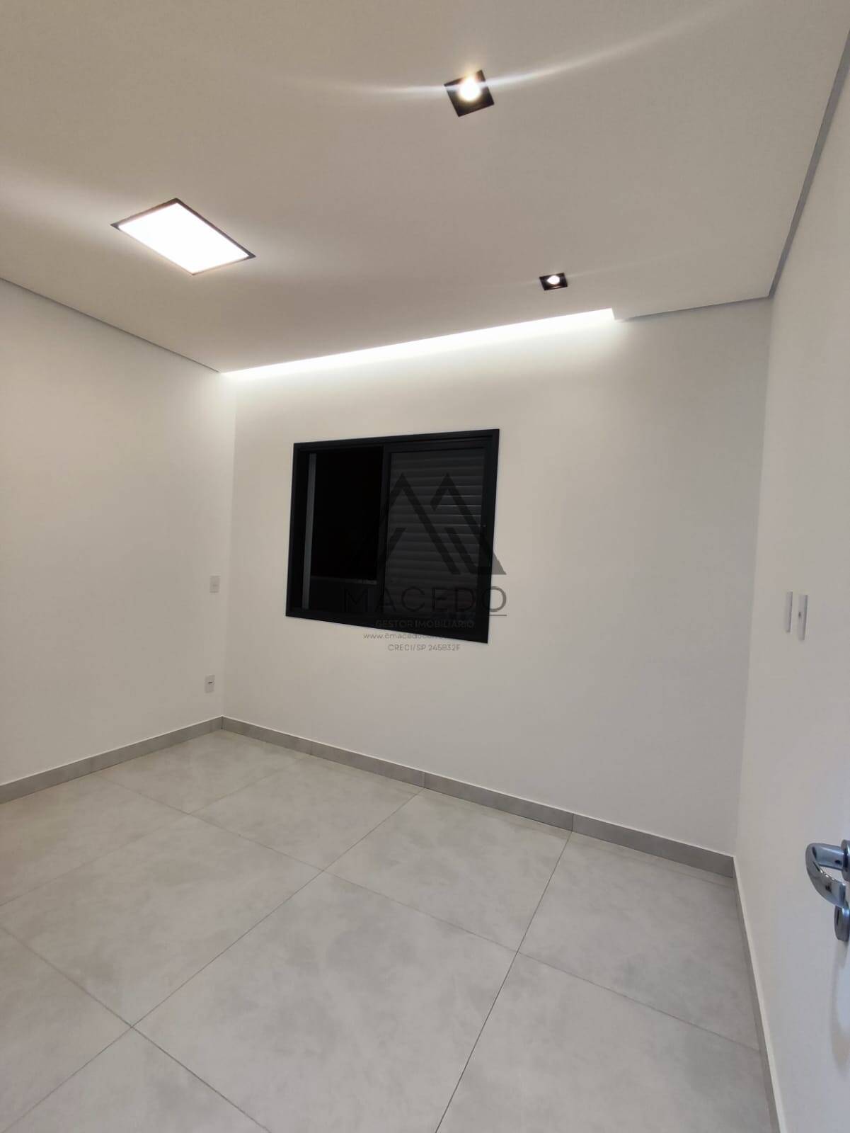 Casa de Condomínio à venda com 4 quartos, 420m² - Foto 38