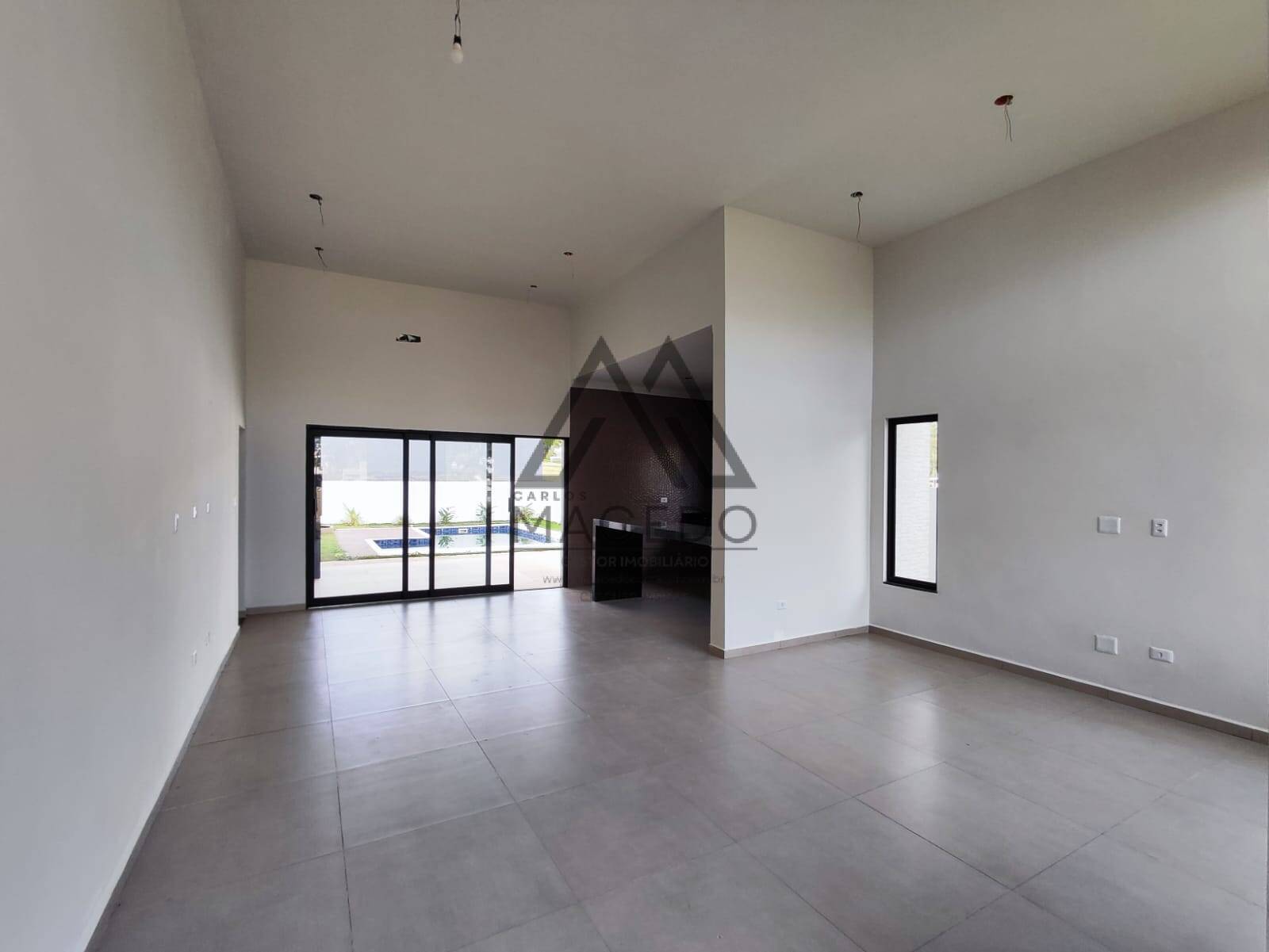 Casa de Condomínio à venda com 3 quartos, 450m² - Foto 4