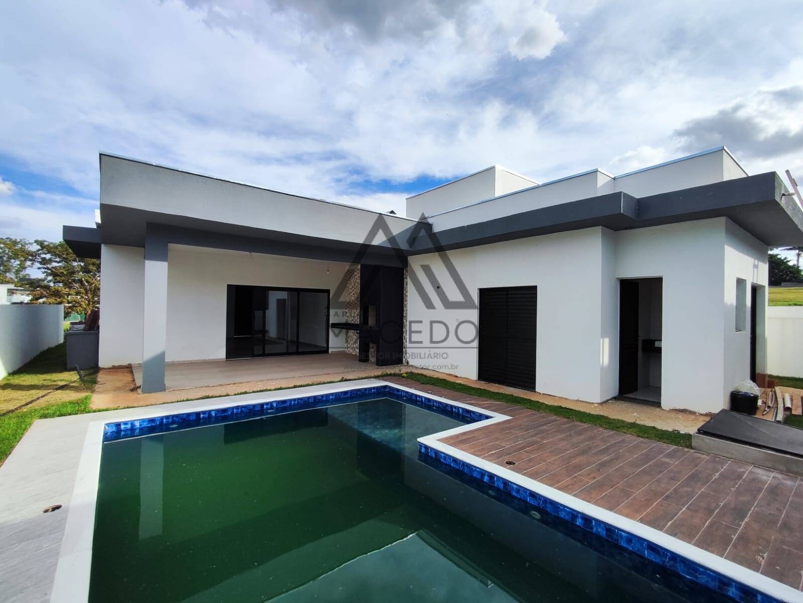 Casa de Condomínio à venda com 3 quartos, 450m² - Foto 8