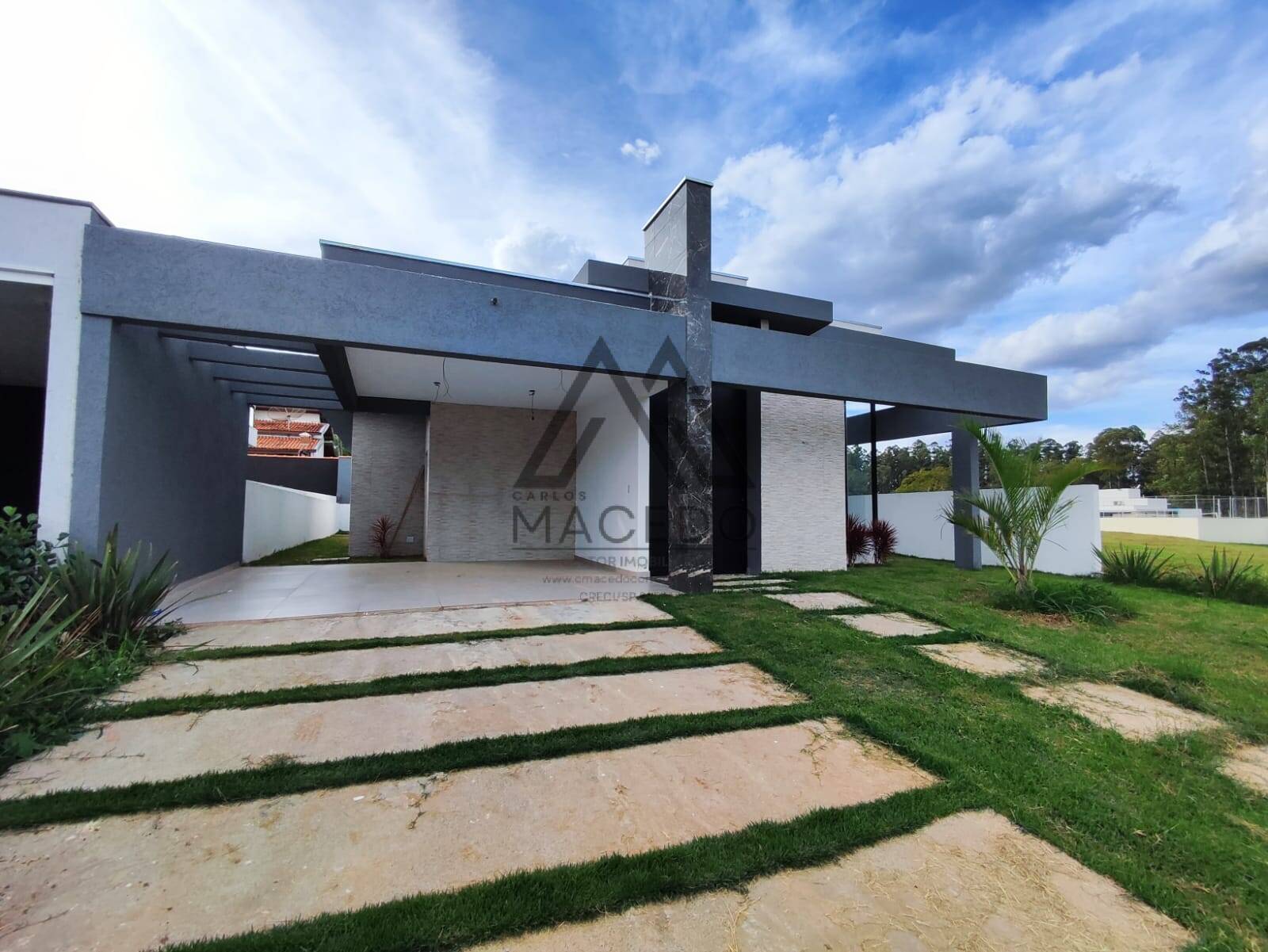 Casa de Condomínio à venda com 3 quartos, 450m² - Foto 3