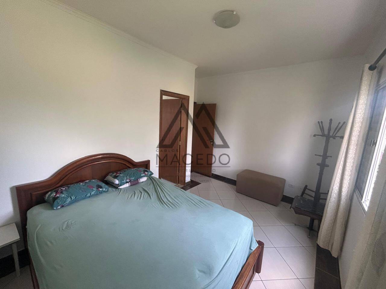 Casa de Condomínio à venda com 3 quartos, 450m² - Foto 19