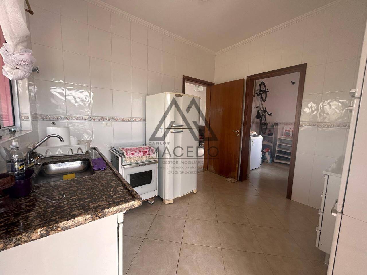 Casa de Condomínio à venda com 3 quartos, 450m² - Foto 12