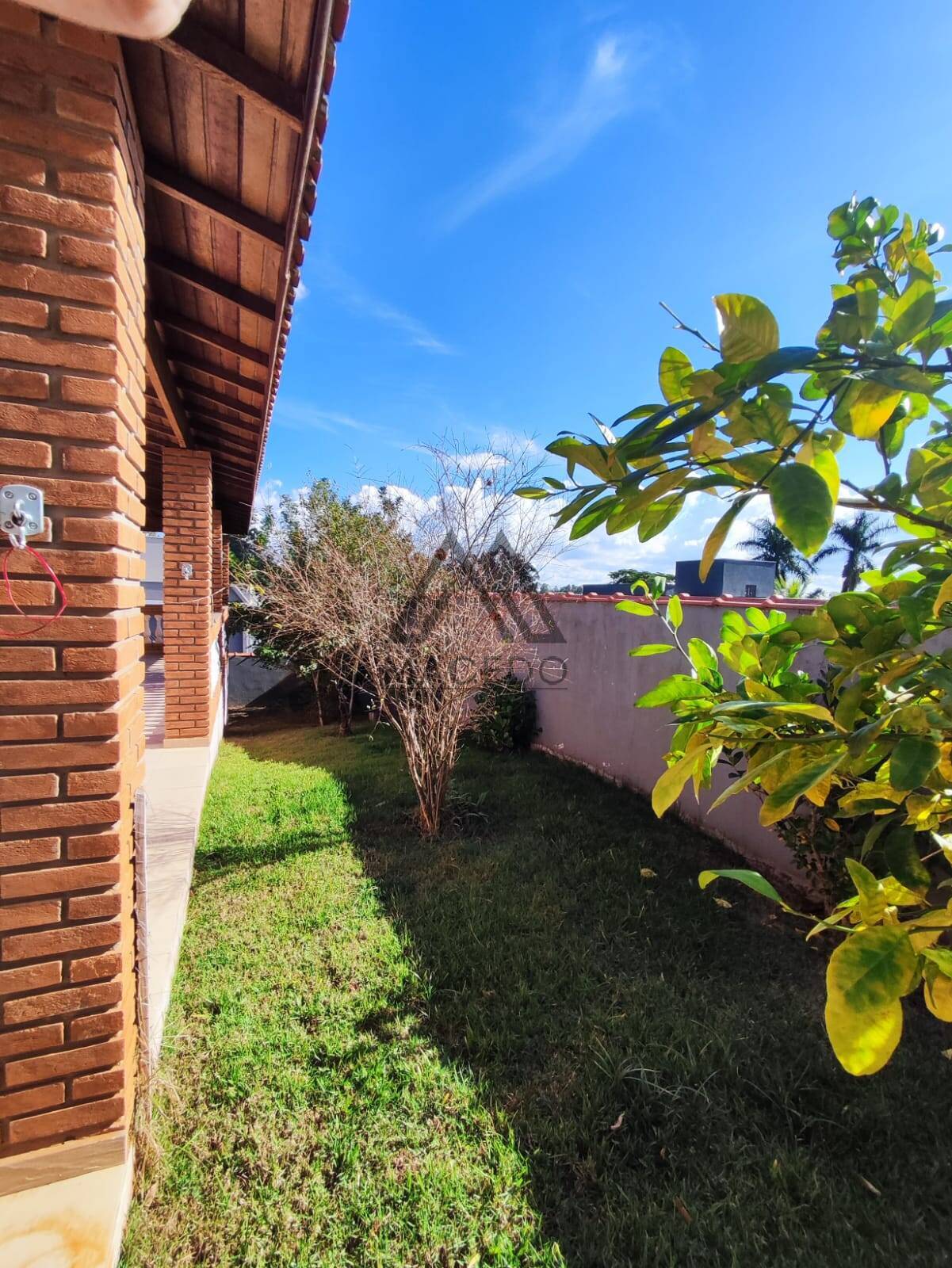 Casa de Condomínio à venda com 3 quartos, 450m² - Foto 6