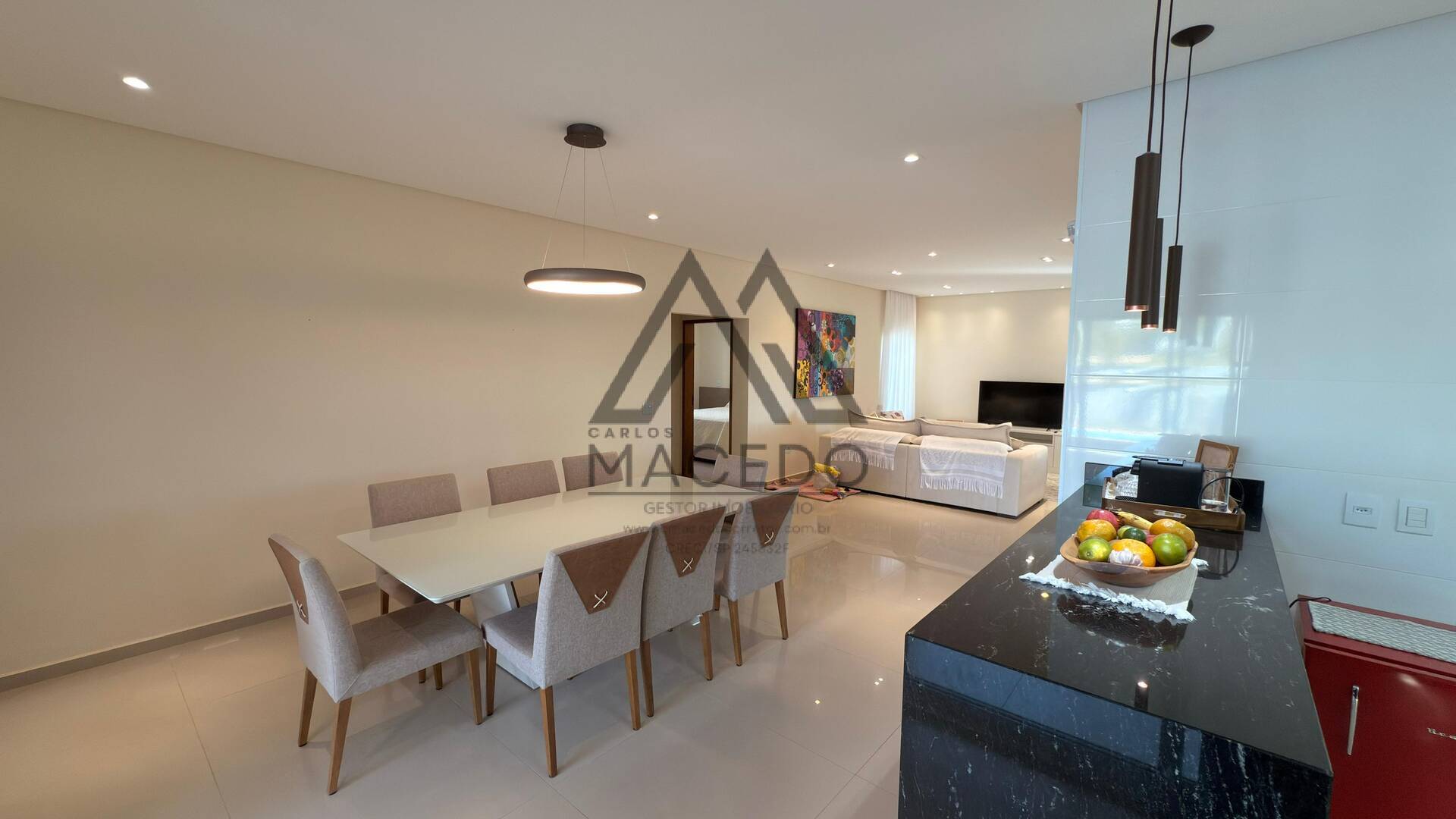 Casa à venda com 3 quartos, 450m² - Foto 8