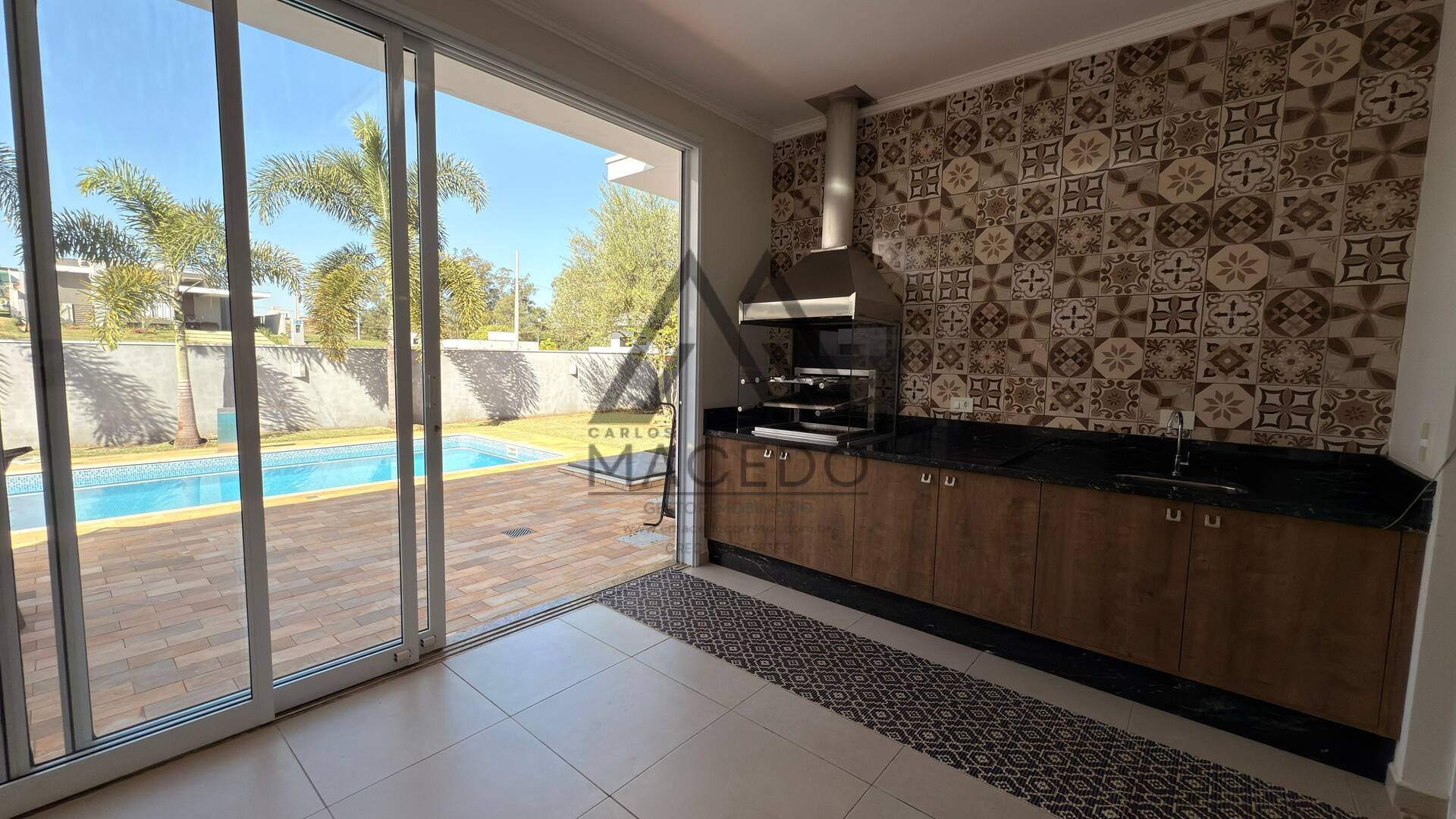 Casa à venda com 3 quartos, 450m² - Foto 10