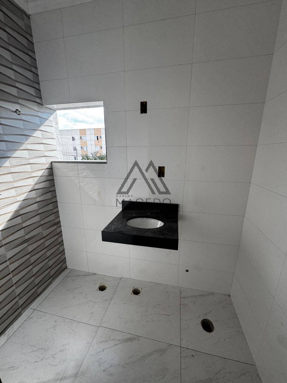 Casa à venda com 2 quartos, 80m² - Foto 12