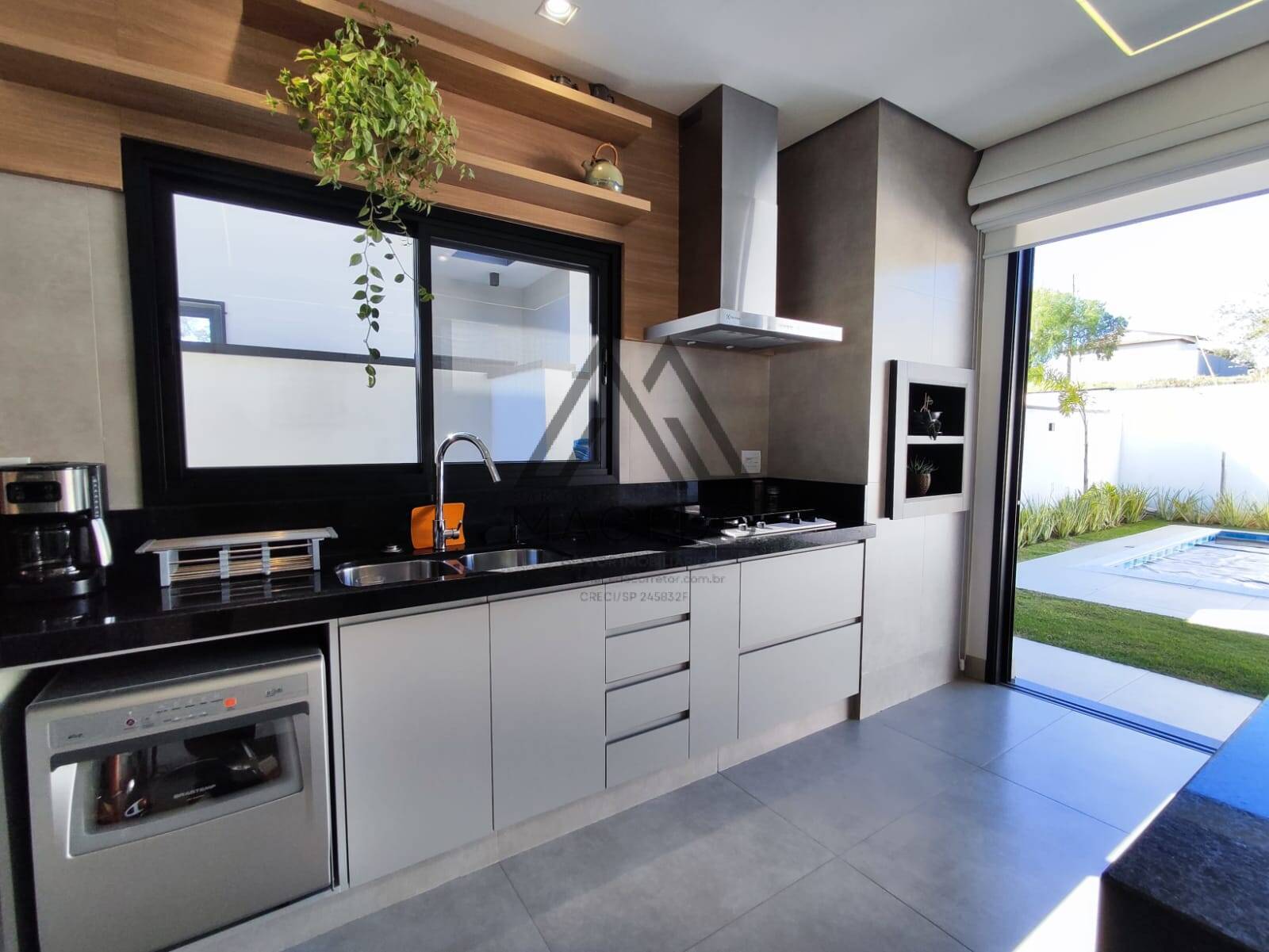 Casa de Condomínio à venda com 3 quartos, 450m² - Foto 9
