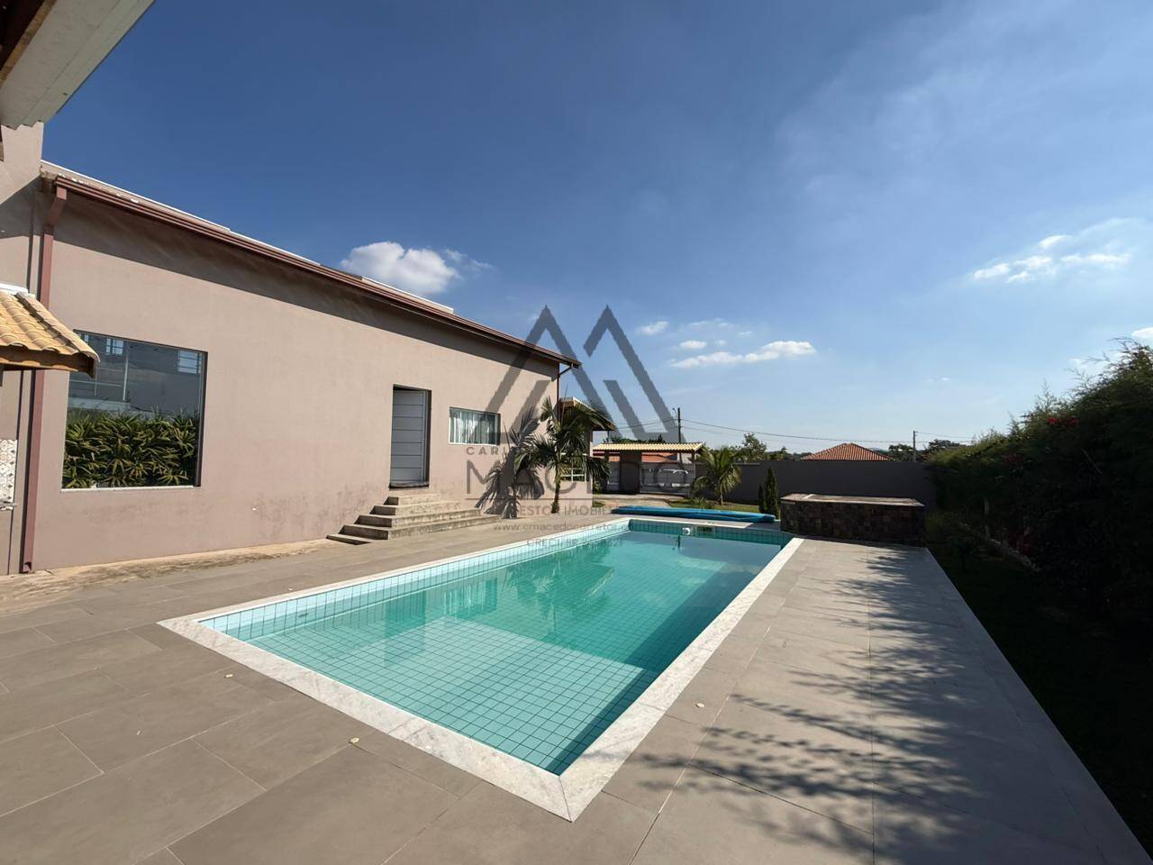 Chácara, 4 quartos, 2148 m² - Foto 9