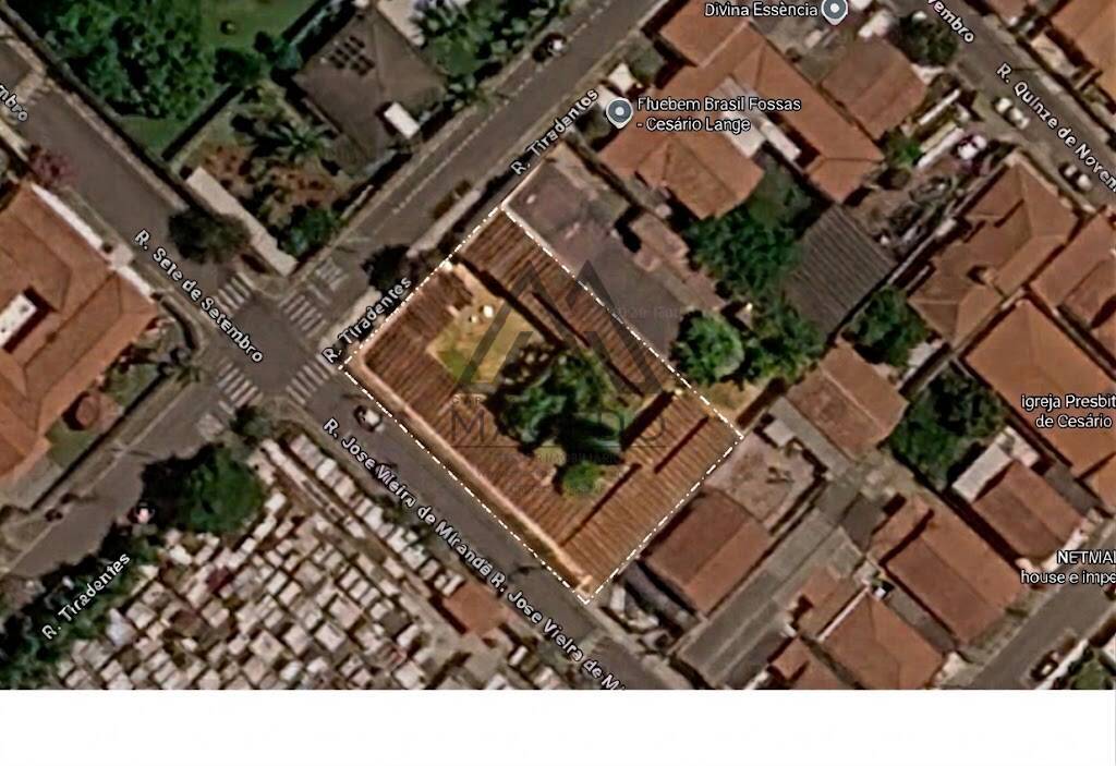 Prédio Inteiro - Foto 1
